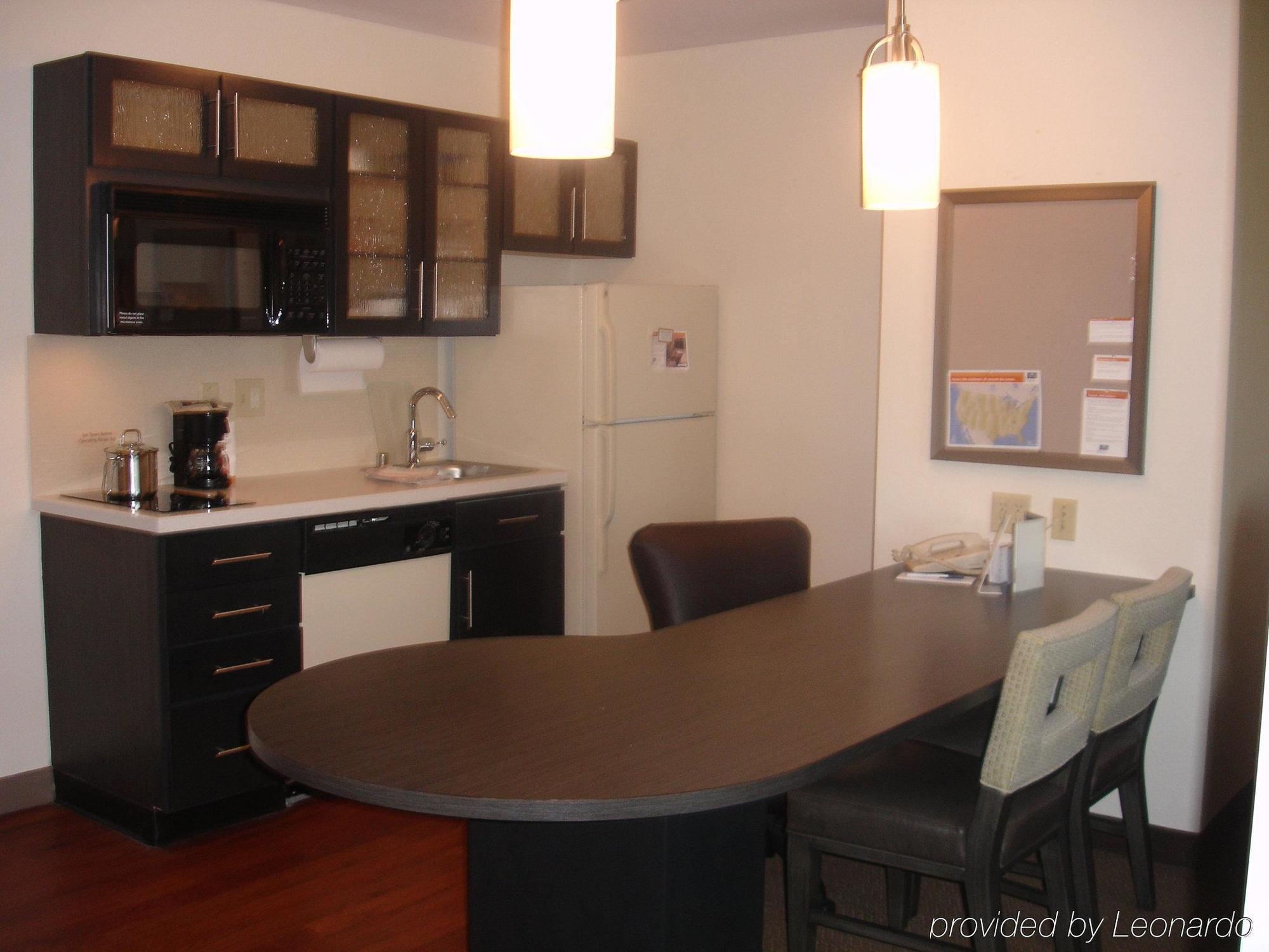 Sonesta Simply Suites Anaheim Garden Grove Værelse billede